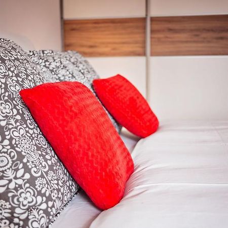 Apartamenty Design Centrum-Garbary Street Poznań Kültér fotó